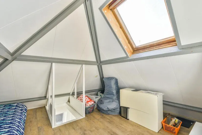 Attic 1200h